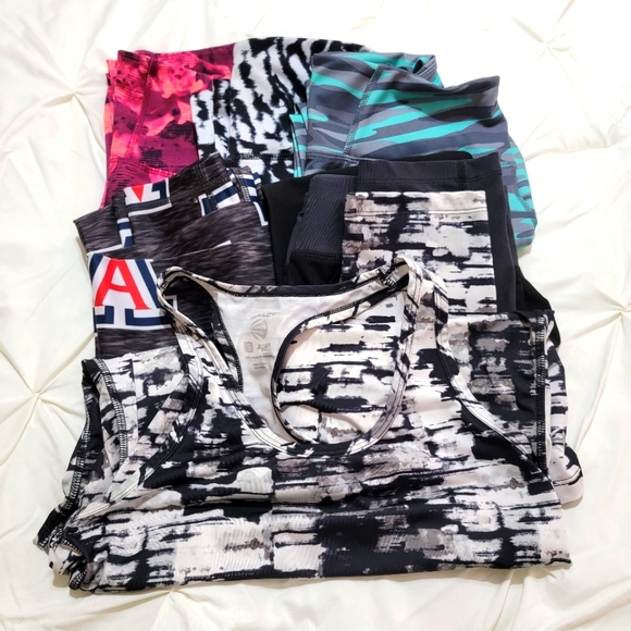 Old Navy Other - Bundle of workout clothes size M and L